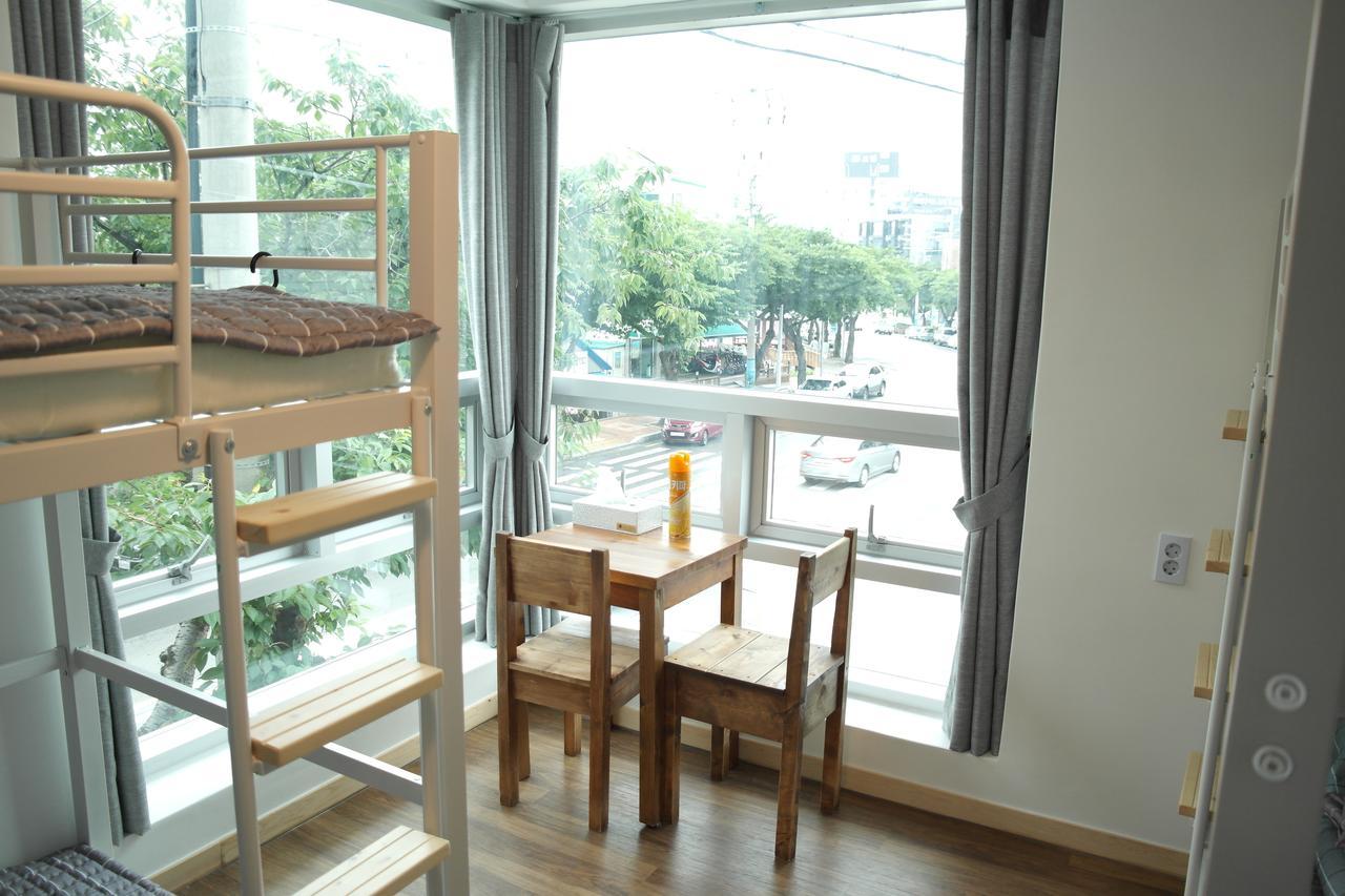 For You Hostel Yeosu Extérieur photo